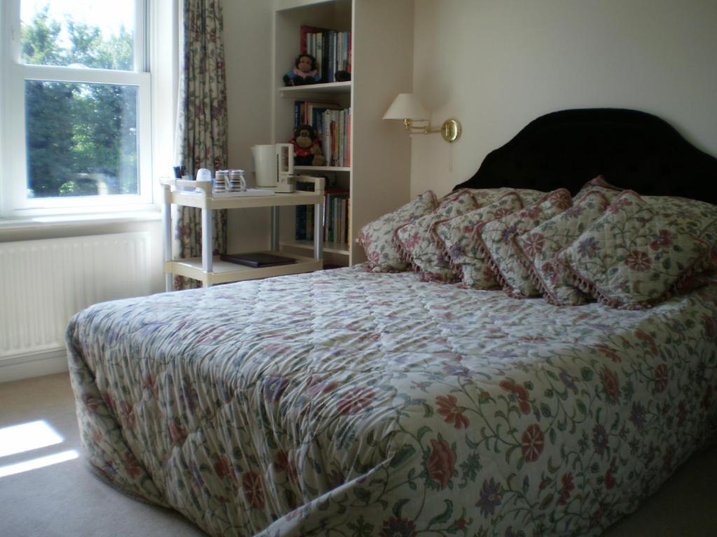 Отель Meadow House Burwell  Экстерьер фото